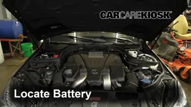 2014 Mercedes-Benz E550 4.6L V8 Turbo Convertible Battery Replace